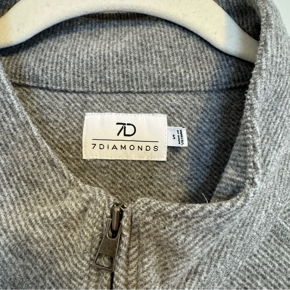 7 Diamonds Heather Gray Zip-Up Sweater